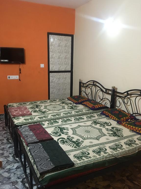 Fernandes Guest House Calangute Luaran gambar