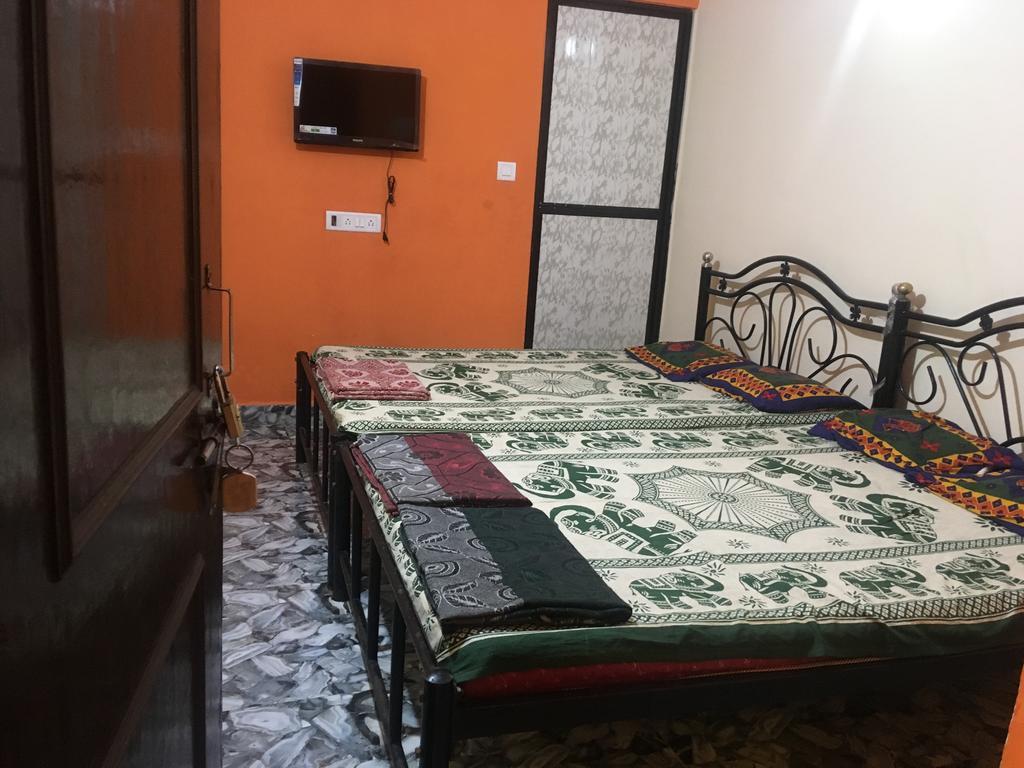 Fernandes Guest House Calangute Luaran gambar