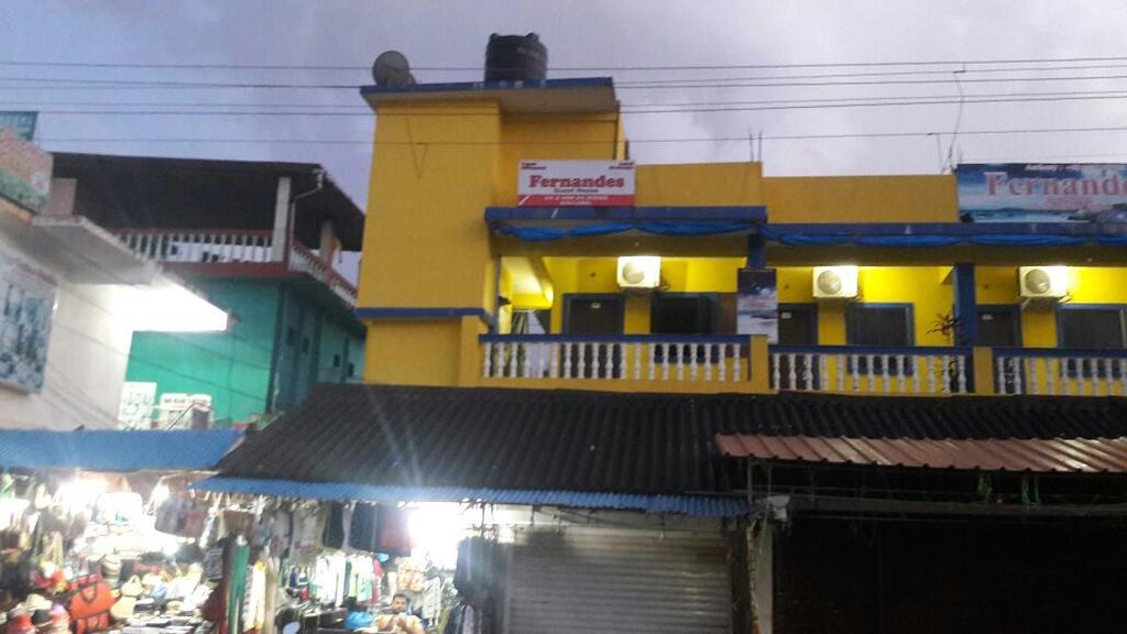Fernandes Guest House Calangute Luaran gambar